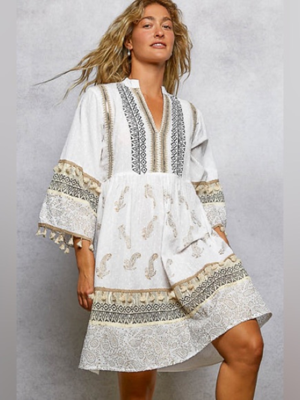 #2 POL White Embroidered Boho Tassel Tunic